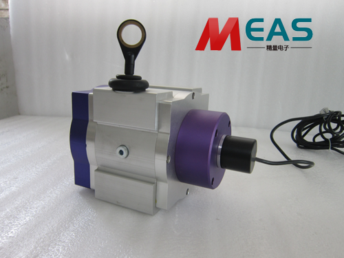 ����һ���������λ�ƾ��a��