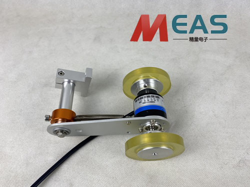 ���Kλ�ƾ��a�����ɼ�����λ����̖�����o��(y��ng)��ϵ�y(t��ng)