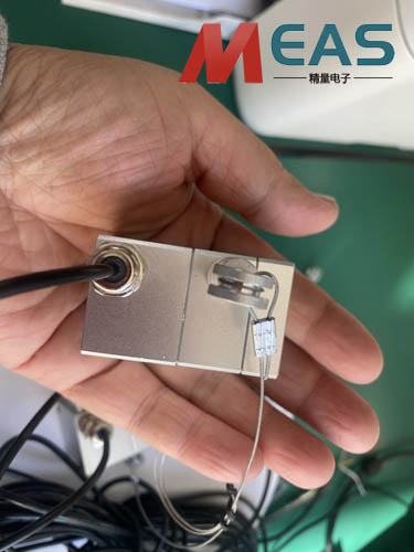 ���Kλ�ƾ��a��ͨ�^Ӌ��(sh��)�O���֪����λ��