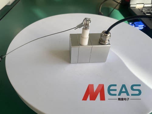 拉繩位移編碼器輸出的一般都是小信號(hào)